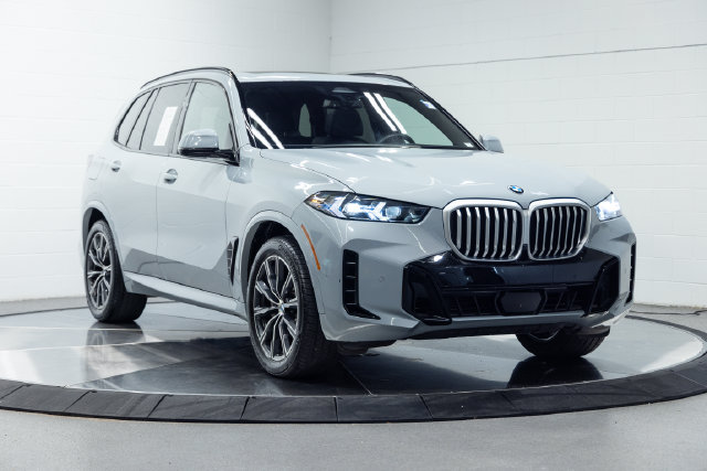 Used 2026 BMW X5 xDrive40i AWD/4WD image 4