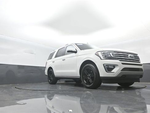 Certified 2021 Ford Expedition Limited image 26