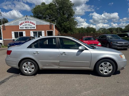 Used 2009 Hyundai Sonata GLS FWD image 4