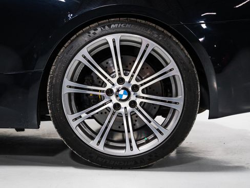 Used 2011 BMW M3 Convertible RWD image 10