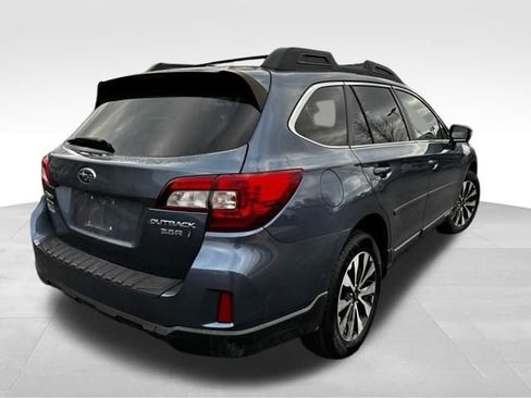 Used 2015 Subaru Outback 3.6R Limited image 5