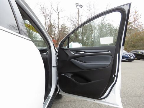 Used 2019 Buick Enclave Essence w/ Trailering Package, 5000 lbs. image 13