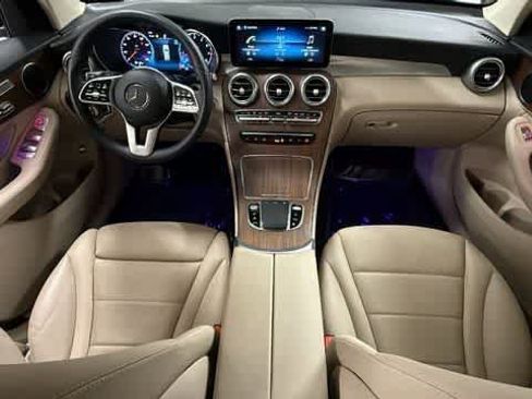 Certified 2022 Mercedes-Benz GLC 300 4MATIC image 4