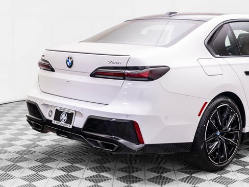 New 2026 BMW 760i xDrive w/ Executive Package AWD/4WD image 35