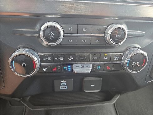 Used 2024 Ford F250 Lariat w/ Sport Appearance Package image 14