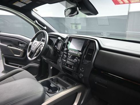 Used 2024 Nissan Titan SV w/ SV Bronze Edition Package RWD image 23