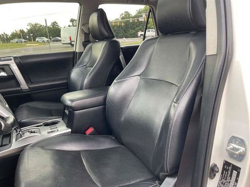 Used 2018 Toyota 4Runner Limited AWD/4WD image 43