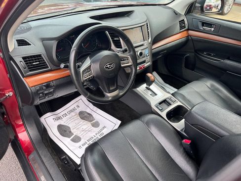 Used 2014 Subaru Outback 2.5i Limited AWD/4WD image 18