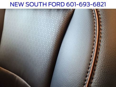 New 2026 Ford F250 Lariat w/ Black Appearance Package image 23