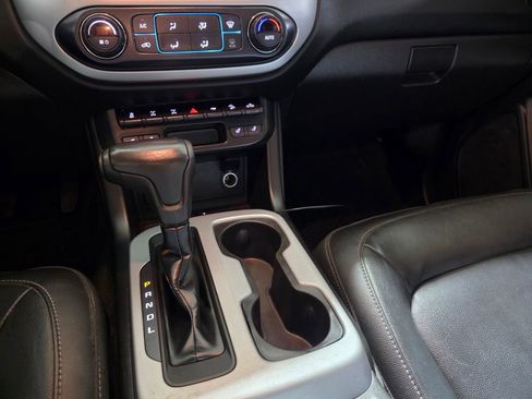 Used 2018 Chevrolet Colorado ZR2 AWD/4WD image 18