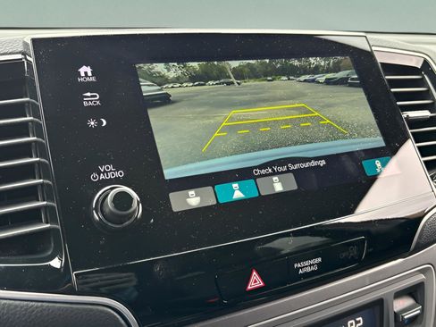 Certified 2022 Honda Pilot Sport image 28