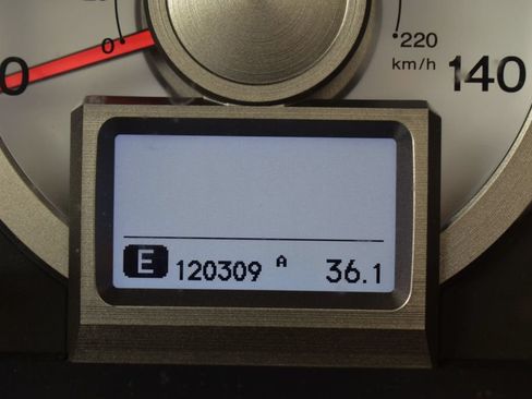 Used 2010 Honda Pilot Touring image 37