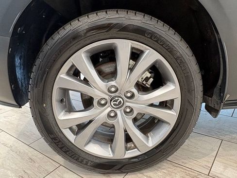Used 2025 MAZDA CX-30 AWD 2.5 S w/ Preferred Package image 16