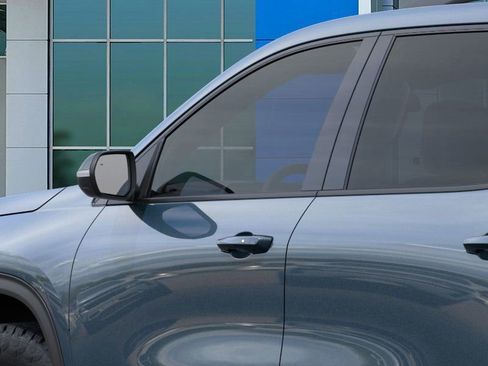 New 2026 Chevrolet Traverse Z71 image 12