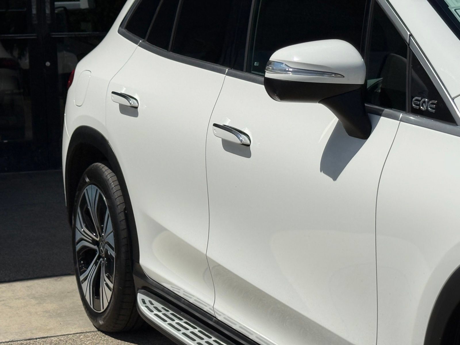 Used 2023 Mercedes-Benz EQE 350+ SUV w/ Exclusive Trim Package image 9