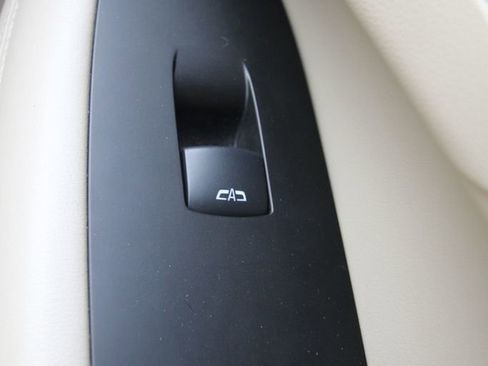 Used 2017 Buick LaCrosse Essence w/ Sights and Sounds Package image 27