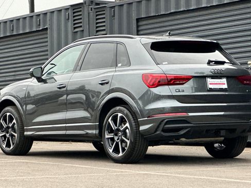 Used 2025 Audi Q3 2.0T Premium Plus w/ Premium Plus Package image 3