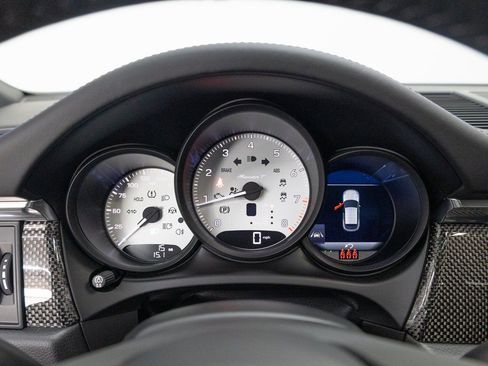 New 2026 Porsche Macan Turbo image 20