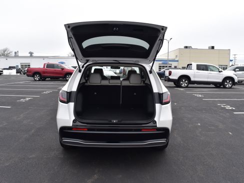 Certified 2026 Honda HR-V EX-L image 9