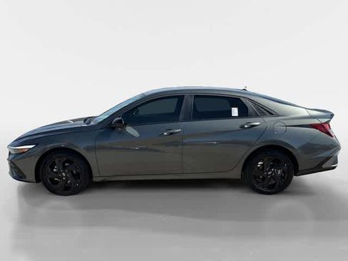 New 2026 Hyundai Elantra Sport FWD image 2