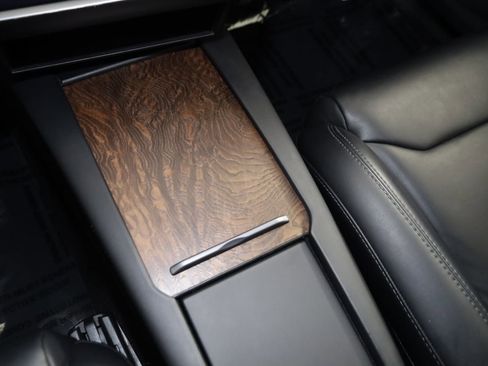 Used 2019 Tesla Model X 75D image 35