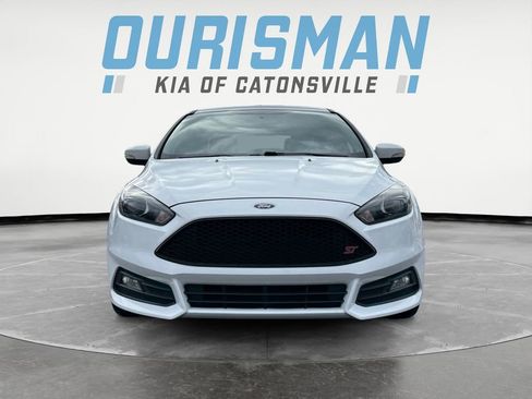 Used 2018 Ford Focus ST w/ Equipment Group 401A image 8