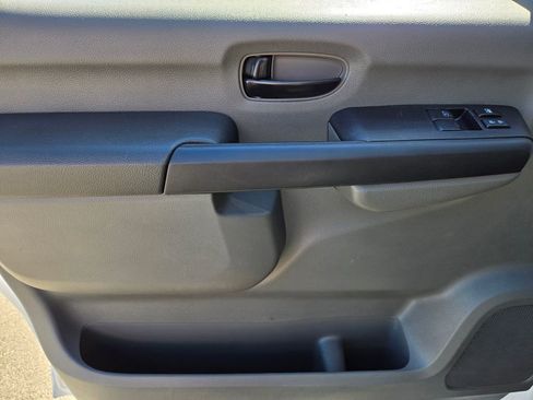 Used 2021 Nissan NV 2500 SV image 19