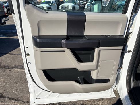 Used 2016 Ford F150 XL w/ Equipment Group 101A Mid image 32