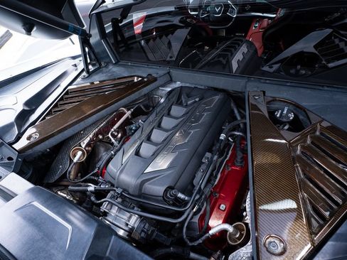 Used 2020 Chevrolet Corvette Stingray Preferred Cpe w/ 2LT Preferred Equipment Group RWD image 51