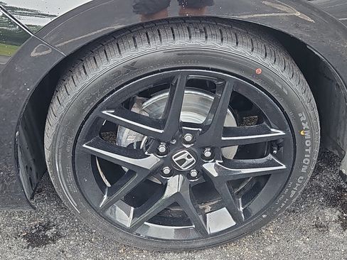 Used 2022 Honda Civic Sport image 4