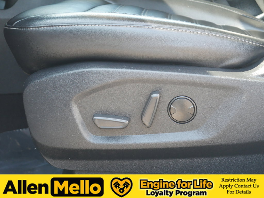 Used 2024 Ford Edge SEL AWD/4WD image 13