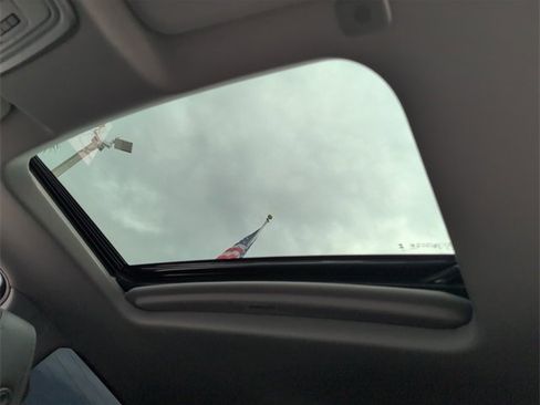 Certified 2024 GMC Sierra 2500 Denali w/ Denali Reserve Package image 25