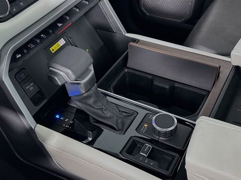 Used 2023 Toyota Tundra Capstone image 16