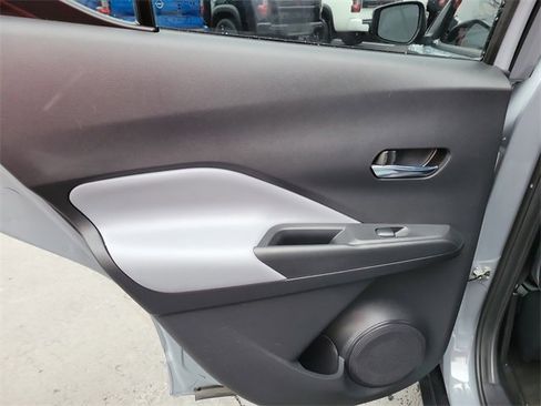 Certified 2023 Nissan Kicks SR w/ SR Premium Package image 17