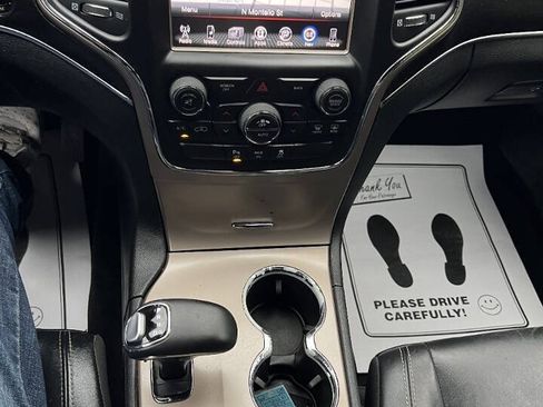 Used 2014 Jeep Grand Cherokee Limited AWD/4WD image 32