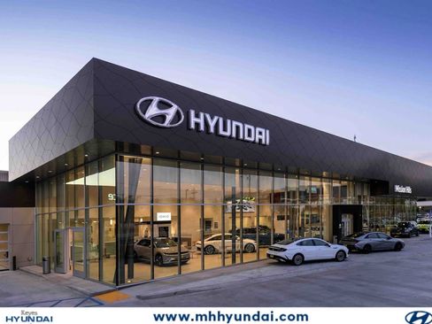Certified 2023 Hyundai Elantra SEL FWD image 31