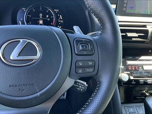 Used 2023 Lexus IS 500 image 12