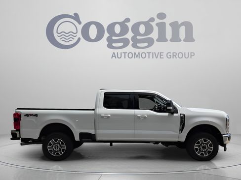 Used 2024 Ford F250 Lariat w/ Lariat Ultimate Package AWD/4WD image 6