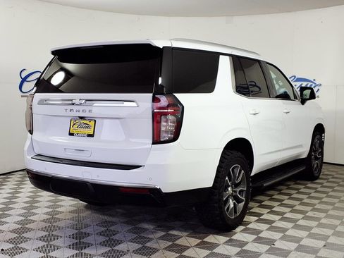 Used 2021 Chevrolet Tahoe LT w/ LT Signature Package image 6