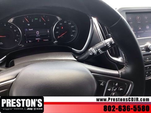 Used 2024 Chevrolet Equinox LT AWD/4WD image 13