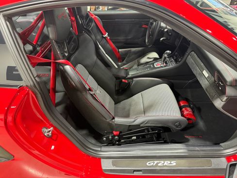 Used 2018 Porsche 911 GT2 RS RWD image 50