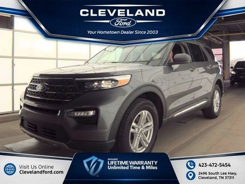 Used 2024 Ford Explorer XLT w/ Equipment Group 202A AWD/4WD image 1