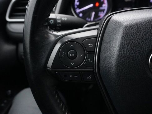 Used 2023 Toyota Camry SE image 39