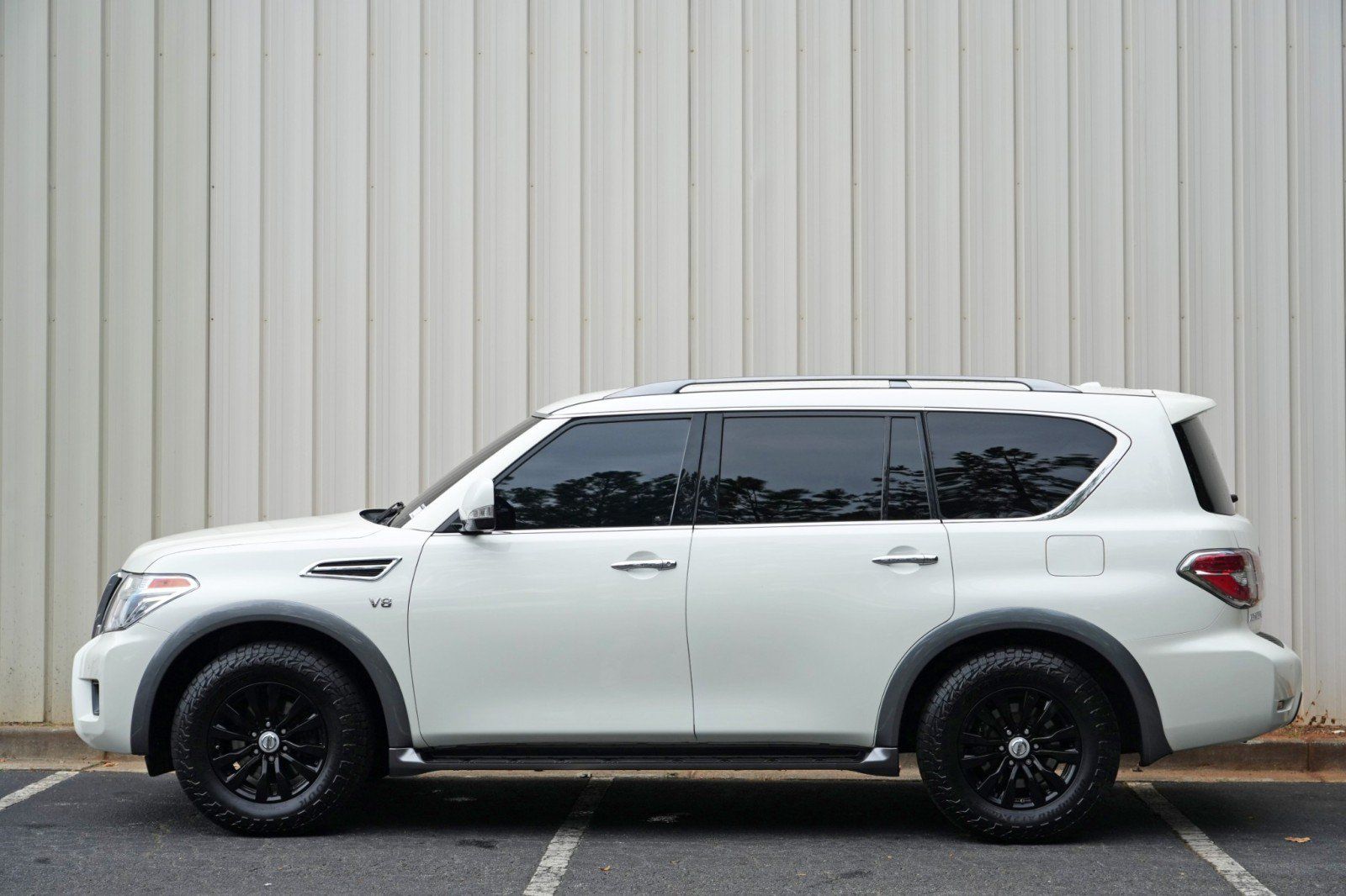Used 2019 Nissan Armada SV w/ Driver Package RWD image 47