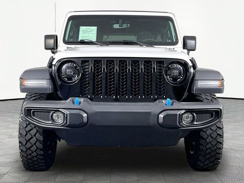 Used 2023 Jeep Wrangler Unlimited w/ Sun & Screen Package AWD/4WD image 2