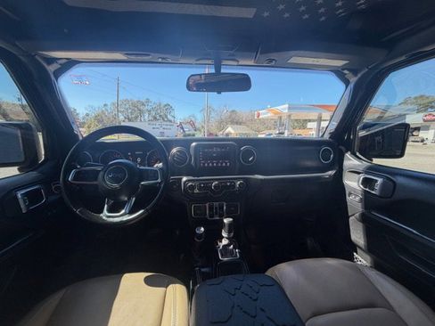 Used 2018 Jeep Wrangler Unlimited Sahara w/ LED Lighting Group image 11