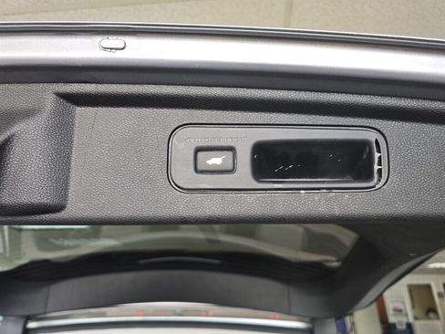 Used 2025 Honda Odyssey Touring image 33
