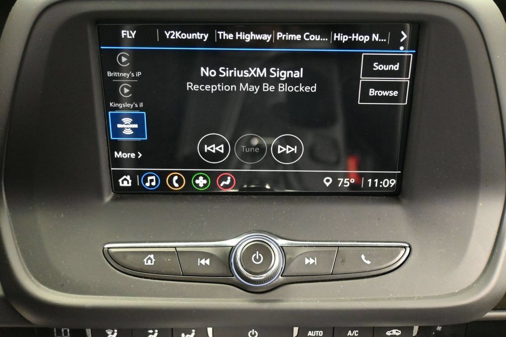 Used 2022 Chevrolet Camaro LT RWD image 20