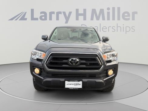Used 2020 Toyota Tacoma SR5 RWD image 8