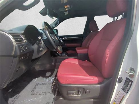 Used 2023 Lexus GX 460 Premium AWD/4WD image 17